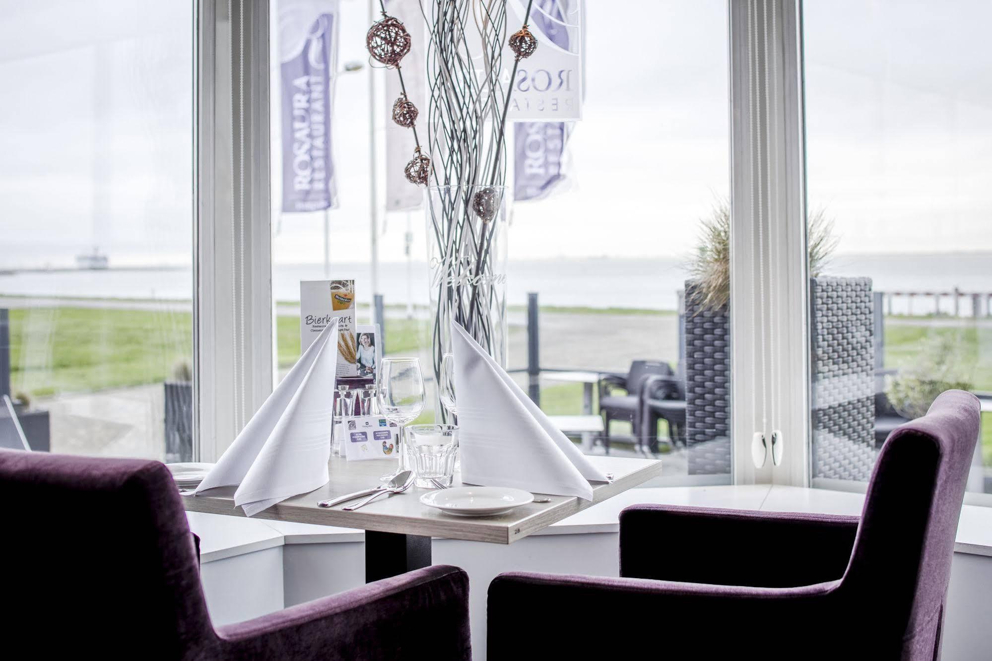 Churchill Hotel Terneuzen Exterior foto