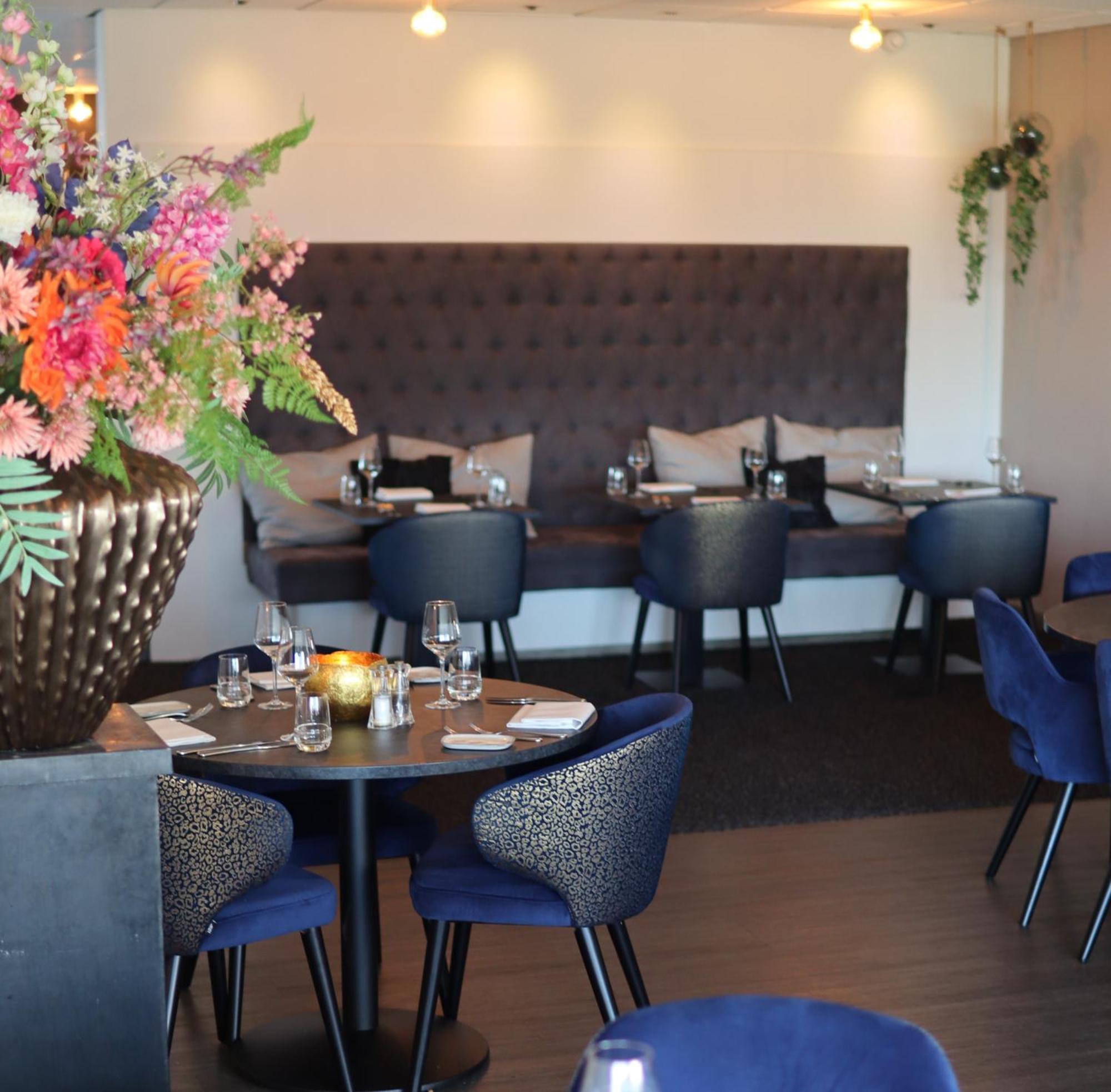 Churchill Hotel Terneuzen Exterior foto